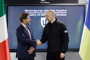 Ukrainian defense minister, Italian ambassador discuss launch of major industrial projects