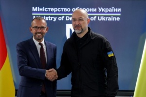 AFU training and frozen Russian assets: Shmyhal meets with Bundestag defense committee chairman