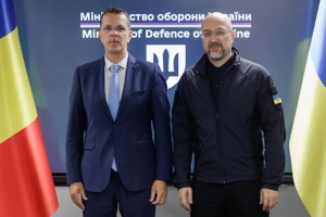 DM Shmyhal discusses weapons supply, drone production with Romania’s counterpart
