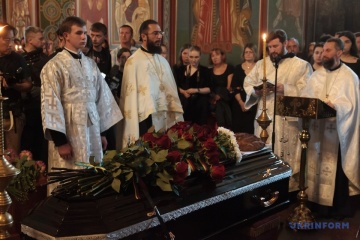 In russischer Haft ermordete Journalistin Roschtschyna in Kyjiw beigesetzt