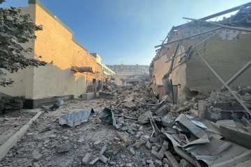 Russian troops attack two districts in Dnipropetrovsk region, fires and damage reported