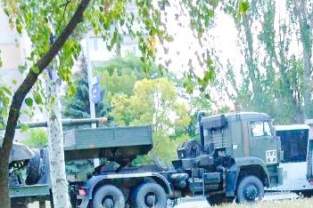 Russland verlegt massenhaft Truppen und Kriegsgerät in Richtung Saporischschja
