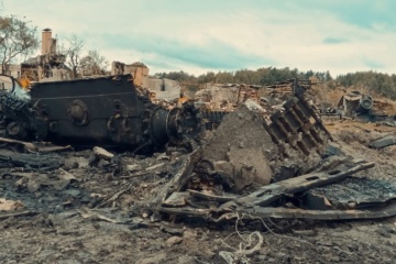 Enemy T-72 tank and field fuel depot destroyed in Kupiansk direction