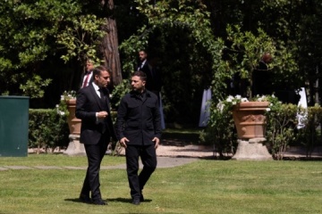 Zelensky et Macron vont se rencontrer après le sommet Trump-Poutine