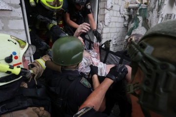 In Kharkiv, at site of Russian attack, three people are being searched for who may be under rubble of building