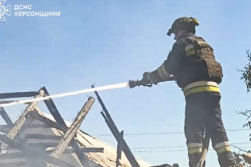 Guerre en Ukraine : un civil tué et quatre blessés, dont un enfant, dans des bombardements russes sur la région de Kherson