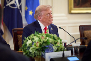 Trump déclare qu'il ne « voudrait pas » assister à la rencontre Zelensky-Poutine