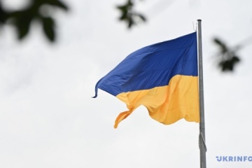 Ukraine’s forces raise national flag on left bank of Kherson region