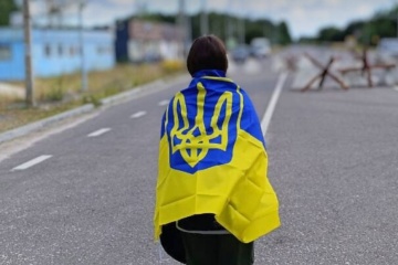 14-jähriges Mädchen aus der Russischen Föderation in Ukraine zurückgekehrt