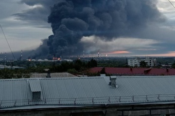 ウクライナ防衛戦力、ロシアの製油所２か所を攻撃