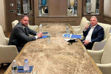 Yermak holds talks with Witkoff in New York