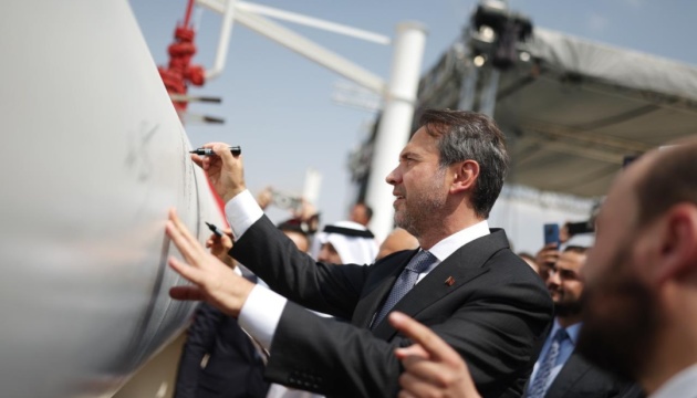 Туреччина почала постачання природного газу в Сирію