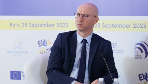 ロシアはモルドバ議会選挙前に国外のモルドバ人を対象とした偽情報拡散を活発化＝大統領補佐官