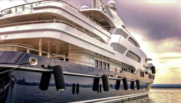 У США виставлять на аукціон конфісковану супер'яхту російського мільярдера Керімова
