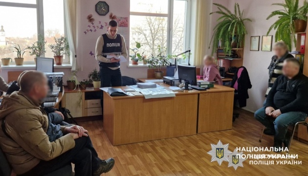 На Чернігівщині викрили директора держпідприємства, який організував схему ухилення від мобілізації