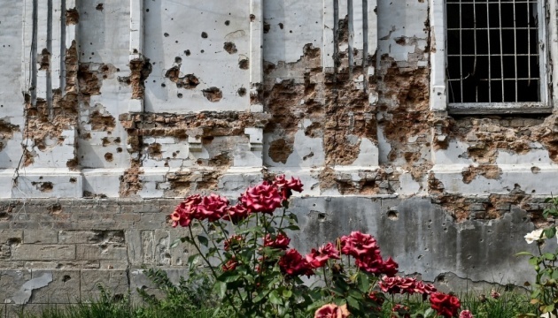 Guerre en Ukraine : Deux civils tués et six blessés dans des bombardements russes sur la région de Donetsk