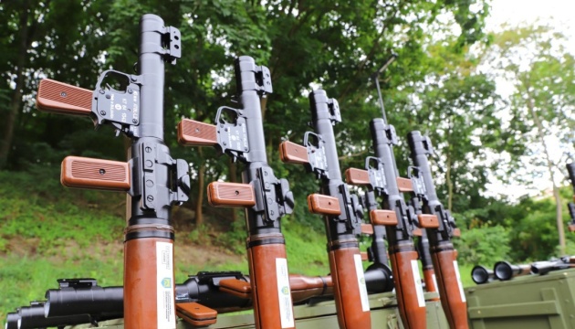 Зі Львівщини передали на фронт 70 гранатометів