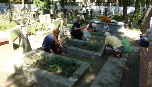 У Любліні проведуть прибирання на могилах воїнів УНР