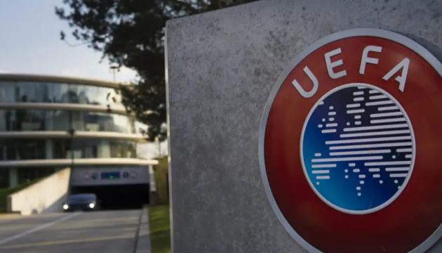 УЄФА виплатила російським клубам майже €11 мільйонів після вторгнення в Україну - The Guardian