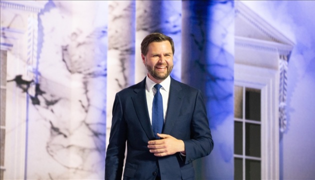 米国は「トマホーク」ミサイルのウクライナ供与を議論、最終決定はトランプ次第＝ヴァンス米副大統領