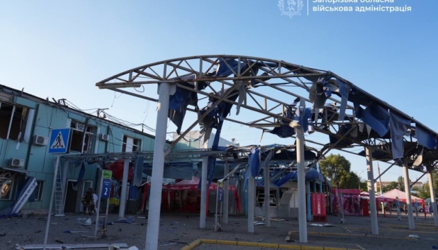 У Запоріжжі облаштують мобільний автовокзал на місці зруйнованого КАБом