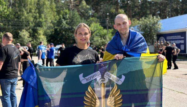 В Україну повернувся захисник Маріуполя Олексій Ігнатенко - пробув у полоні РФ понад 3 роки