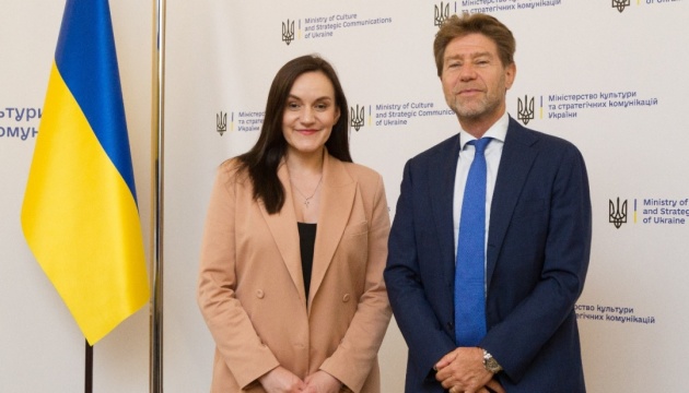 Бережна обговорила з послом Італії співпрацю у відновленні культурного сектору