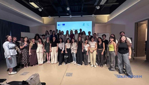 В Анкарі проходить дводенний семінар на підтримку українських емігрантів