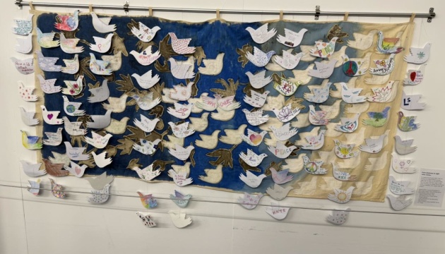 У легендарному Блечлі-Парку у Британії відкрили виставку «Обличчя української мрії»