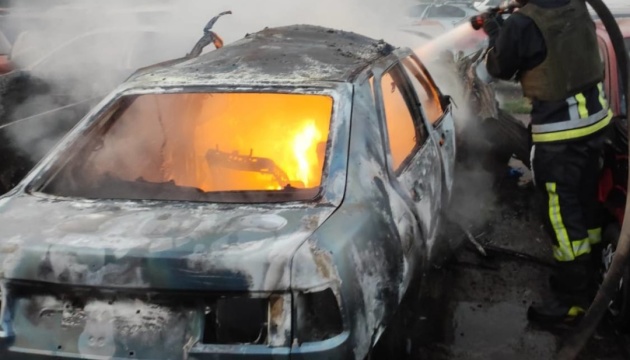 Russian troops shell two districts in Dnipropetrovsk region, damage reported