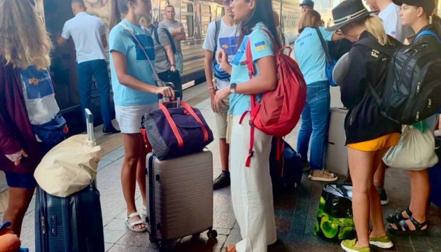 «Діти вдома»: ще один поїзд надії повернувся в Україну