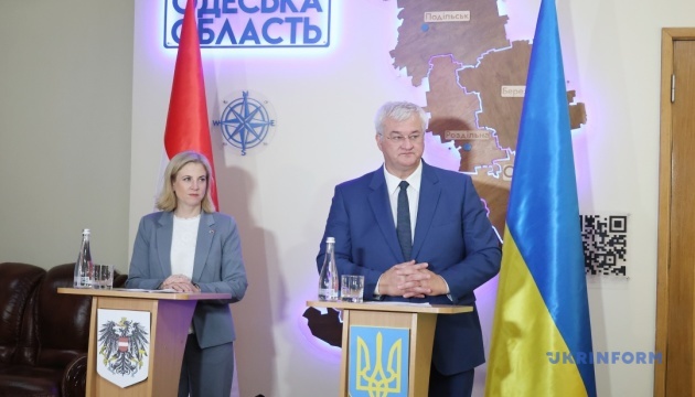 Товарообіг між Україною і Австрією за перші п’ять місяців року зріс на 13,5% - Сибіга