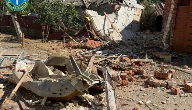 Guerre en Ukraine : Au moins un mort et huit blessés dans une frappe d’artillerie russe sur la ville de Kherson