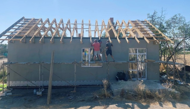 Роботи з відновлення у Посад-Покровському на Херсонщині тривають на 267 об’єктах