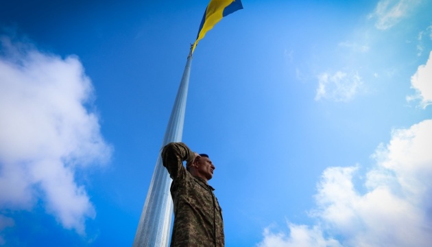 Прапор України урочисто підняли у Бучі