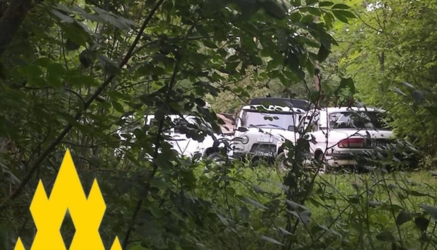 Партизан підірвав автомобілі російських військових у Краснодарському краї