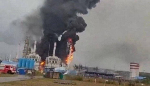 ウクライナの保安庁と特殊作戦軍、露レニングラード州の天然ガス処理施設を攻撃