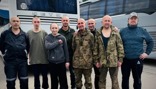 L’Ukraine a procédé à un nouvel échange de prisonniers avec la Russie à l’occasion de la Fête de l’indépendance