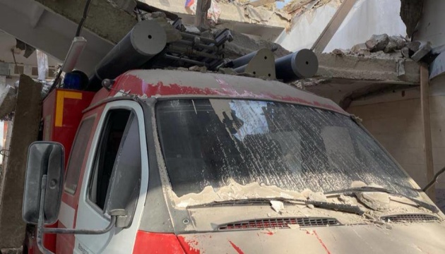 Протягом дня росіяни обстріляли три райони Дніпропетровщини, постраждав рятувальник