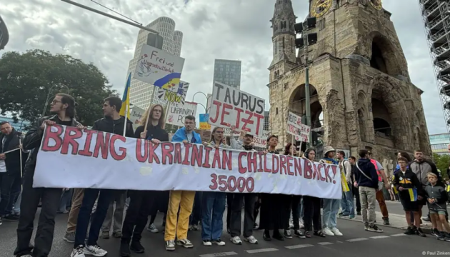 У Німеччині відбулися демонстрації та мітинги до Дня Незалежності України