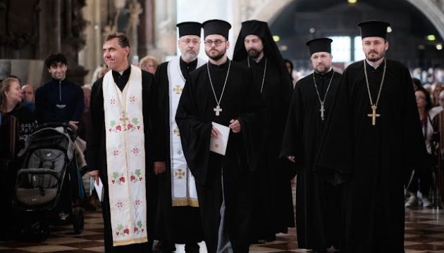 До Дня Незалежності у Відні провели молитву за Україну