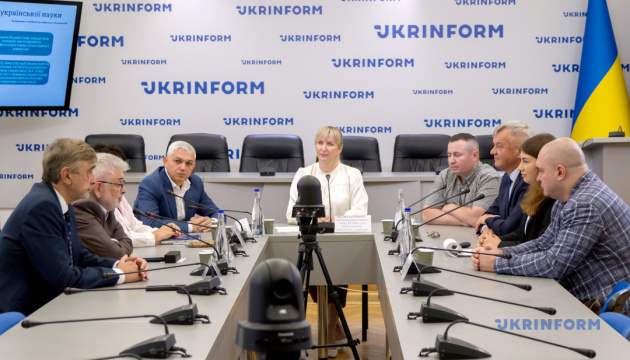 Українські науковці вперше отримали сперматозоїди зі стовбурових клітин