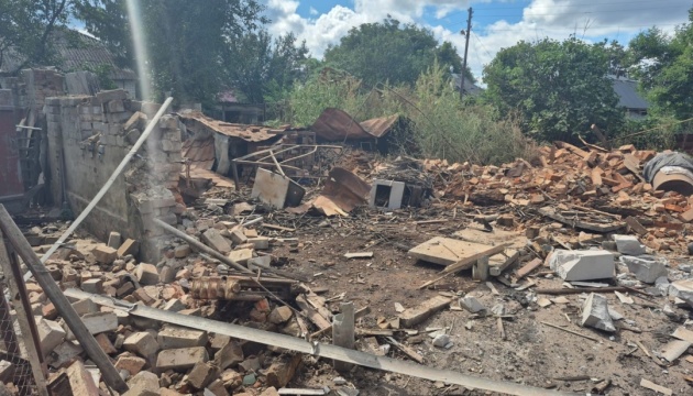 Росіяни обстріляли з РСЗВ Слатине на Харківщині - поранена жінка, пошкоджений газогін