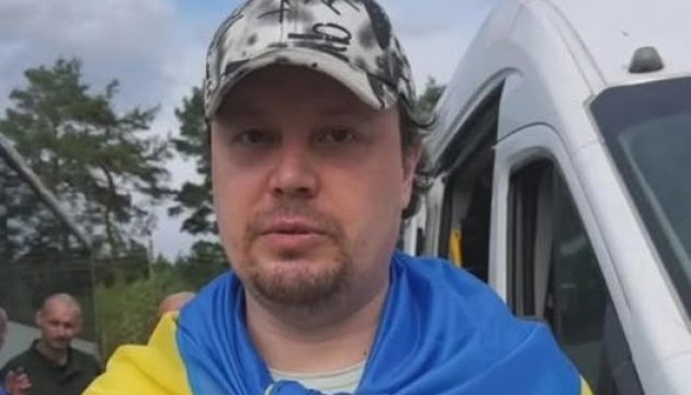 Політв'язень Костянтин Давиденко повернувся в Україну після семи років колонії в РФ
