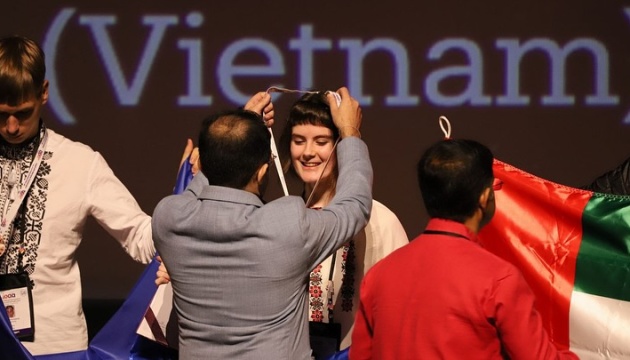 Школярка з Тернополя виборола бронзову нагороду на Міжнародній олімпіаді в Індії