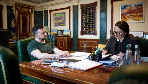 Уряд сьогодні оновить правила перетину кордону для чоловіків віком 18-22 роки - Зеленський