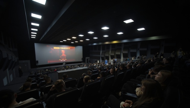 У Києві презентували фільм про 35 днів оборони Торецька