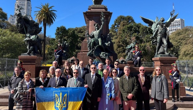 Українці Аргентини вшанували 34-ту річницю Незалежності