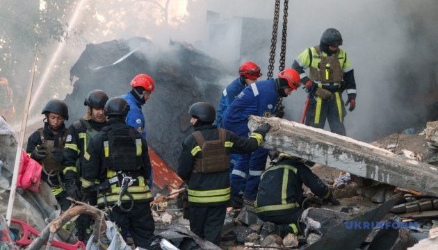 露軍攻撃によるキーウの死者数１６人に増加