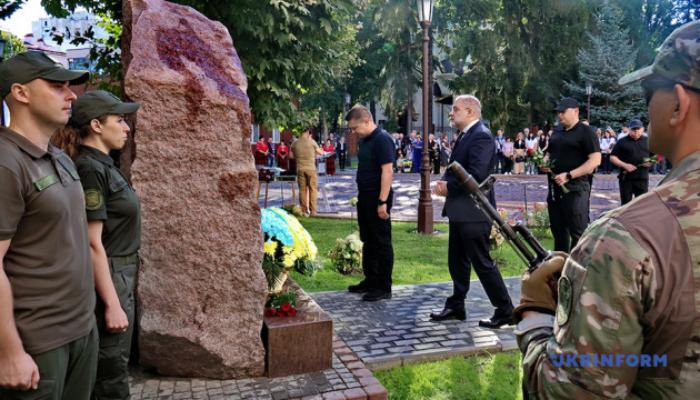 У Києві відкрили меморіал загиблим на війні співробітникам ДКВС